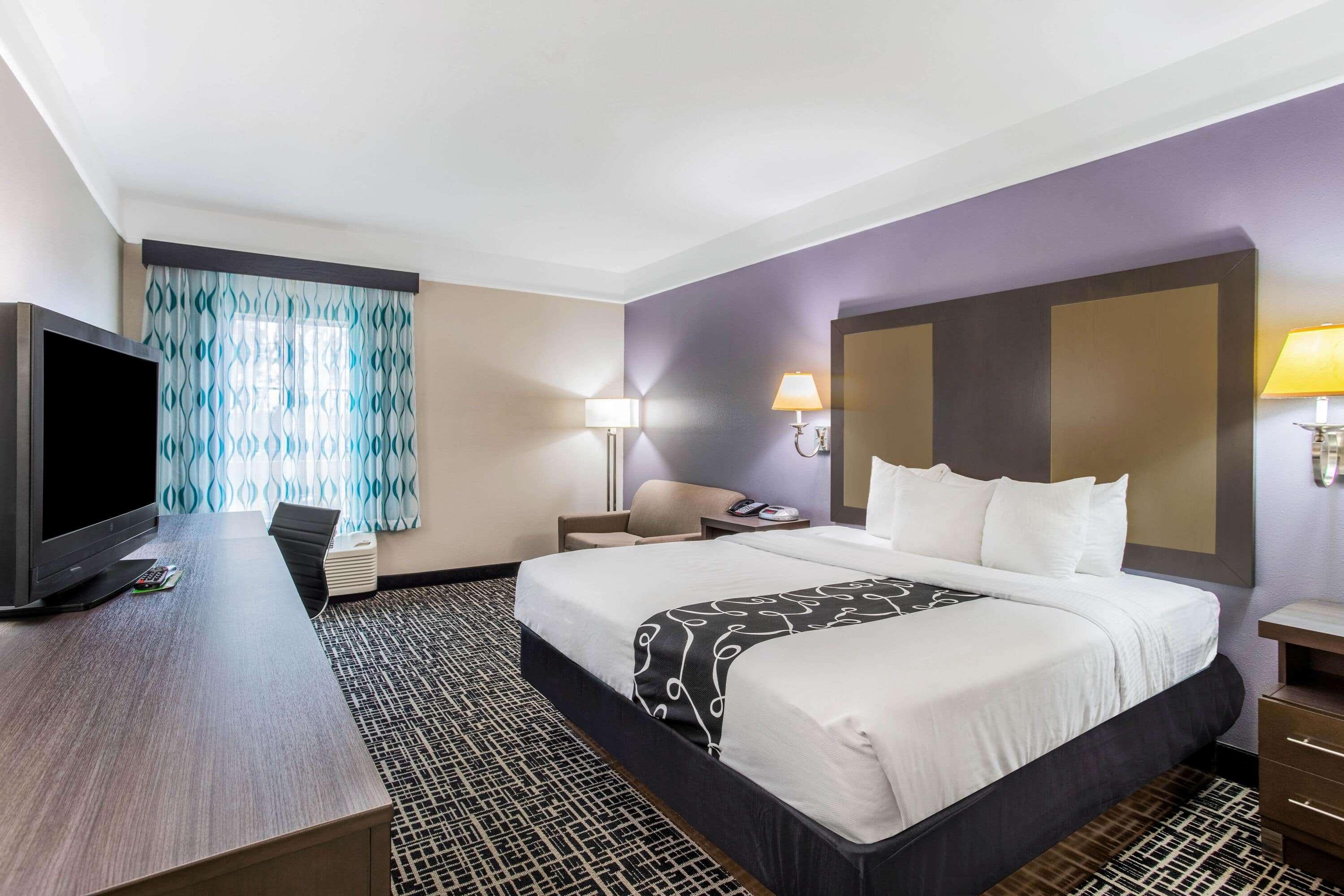 La Quinta Inn & Suites Fultondale Extérieur photo