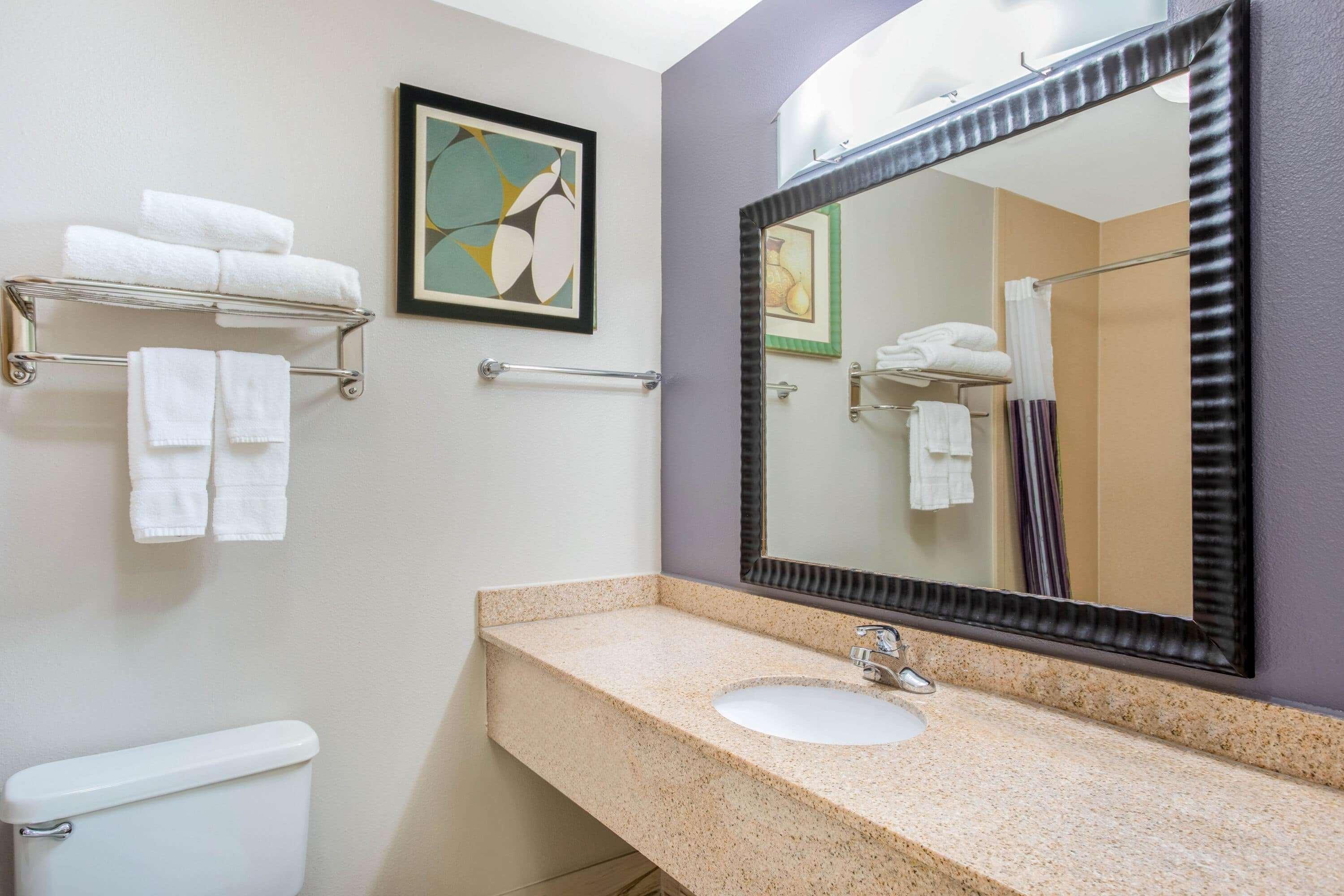 La Quinta Inn & Suites Fultondale Extérieur photo
