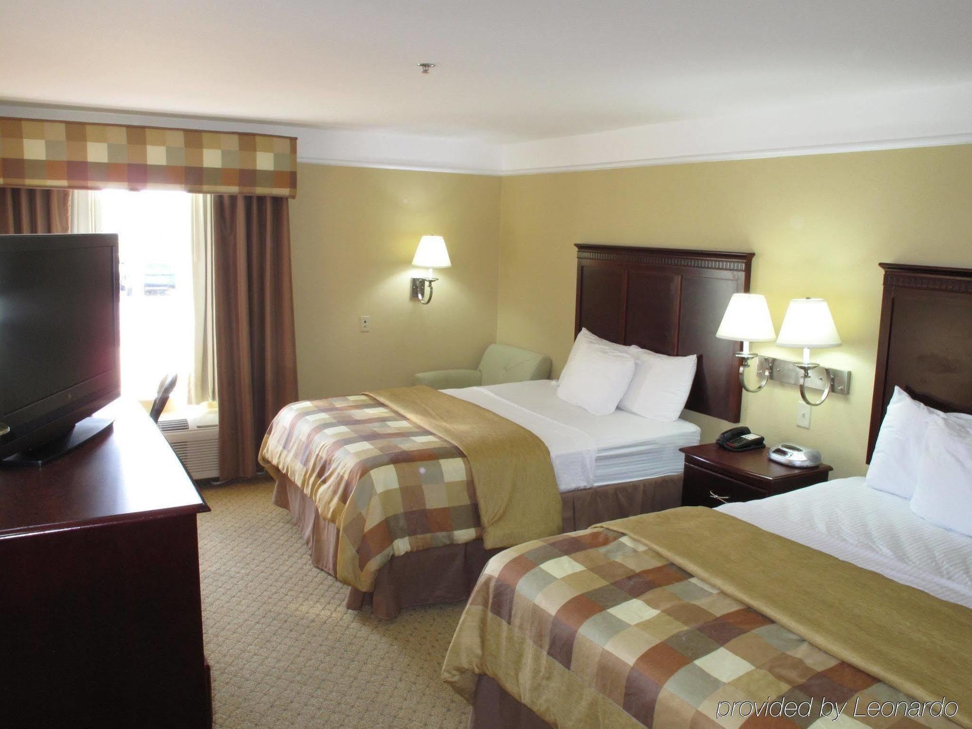 La Quinta Inn & Suites Fultondale Extérieur photo